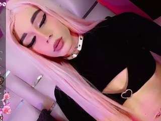 julia-lopez — Camsoda recorded stream screenshot (10 Dec 2025)