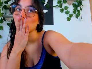 nataliepeterson — Camsoda recorded stream image, 10.12.2025 16:00
