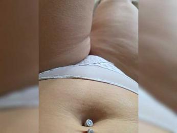 FLUFFY_BEAUTY — Bongacams recorded stream screenshot (10 Dec 2025)