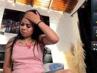 julieta-coopeer — Camsoda recorded stream image, 11.12.2025 15:00