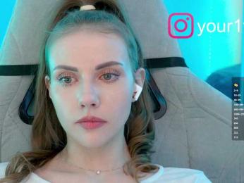 VikkiExtraCheese — Bongacams recorded stream image, 11.12.2025 20:40