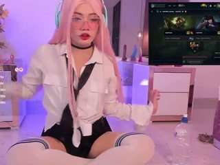 lilapop4 — Camsoda recorded stream image, 12.12.2025 04:10