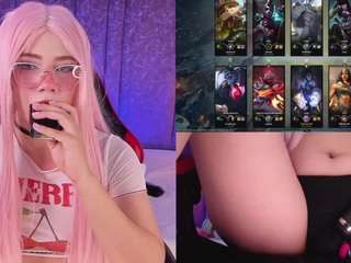 lilapop4 — Camsoda recorded stream image, 12.12.2025 04:10