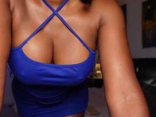 ms-k — Camsoda recorded stream image, 12.12.2025 11:00