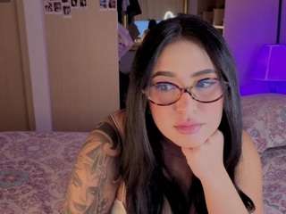 aashleey — Camsoda recorded stream image, 13.12.2025 00:00