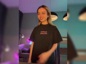 Nataliecroys — Bongacams recorded stream image, 13.12.2025 21:20