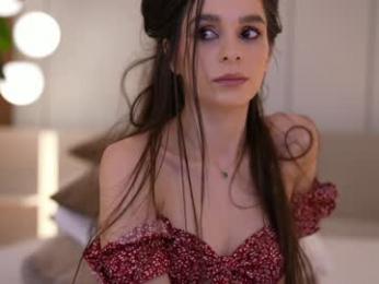 dovia — Chaturbate recorded stream image, 14.12.2025 08:00
