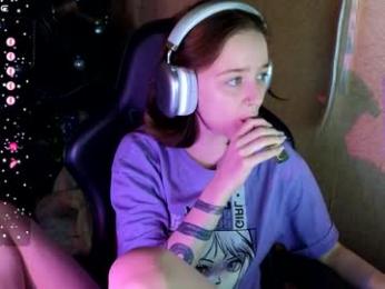 queen_kitty1818 — Chaturbate recorded stream screenshot (14 Dec 2025)