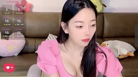 ziyu111 — Stripchat recorded stream image, 27.02.2025 04:00