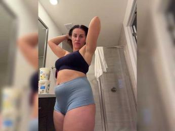 VioletBaby — Bongacams recorded stream image, 15.12.2025 01:50