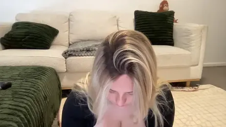 bigboobybaby@xh — Stripchat recorded stream screenshot (15 Dec 2025)