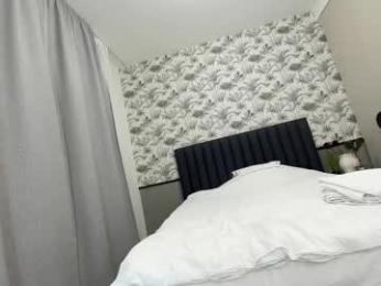 ehotlovea — Chaturbate recorded stream screenshot (26 Feb 2025)