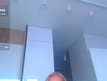 hold-me-tight — Bongacams recorded stream image, 27.02.2025 03:10