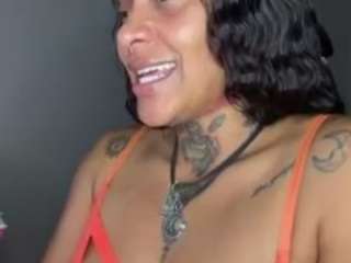 iambaldheadbrittany — Camsoda recorded stream screenshot (16 Dec 2025)