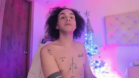AlejoGaga12 — Stripchat recorded stream image, 17.12.2025 06:20