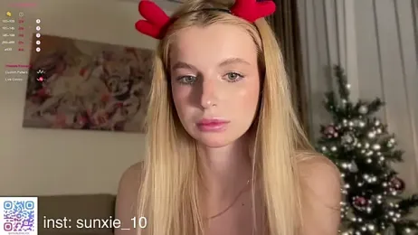 Sunshine_Diana — Stripchat recorded stream image, 17.12.2025 21:20