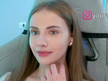 VikkiExtraCheese — Bongacams recorded stream image, 17.12.2025 20:50