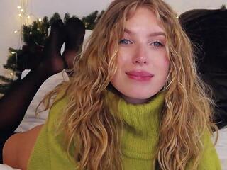 Emma Wilde — Flirt4free recorded stream image, 18.12.2025 05:00