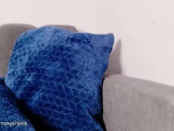 power_ranger_pink — Chaturbate recorded stream image, 18.12.2025 04:40