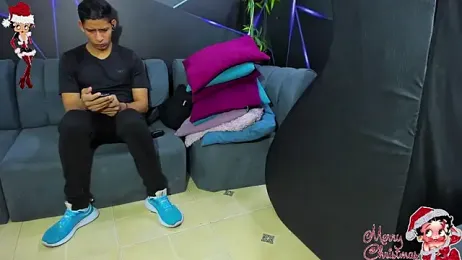 playsgirlhot — Stripchat recorded stream screenshot (18 Dec 2025)