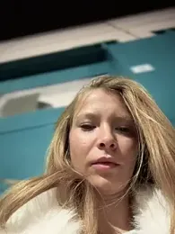 AnastasiaAniess — Stripchat recorded stream screenshot (21 Dec 2025)