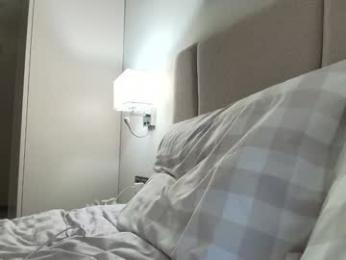 milla_bella — Chaturbate recorded stream image, 21.12.2025 23:40