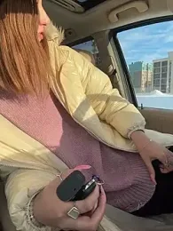 DollyTall — Stripchat recorded stream screenshot (22 Dec 2025)