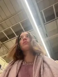 DollyTall — Stripchat recorded stream screenshot (22 Dec 2025)