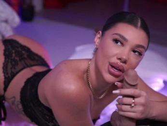 NatyDesiree — Bongacams recorded stream image, 22.12.2025 19:40
