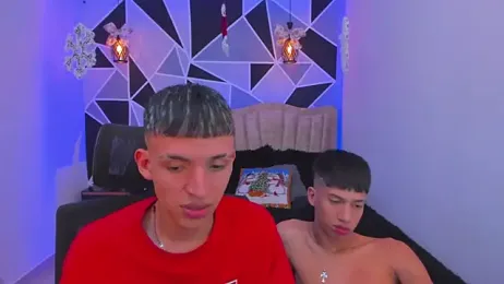 Juan_Nd_Steven — Stripchat recorded stream image, 23.12.2025 01:40