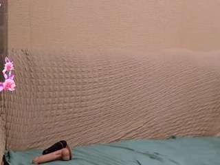 giweria — Camsoda recorded stream image, 23.12.2025 10:00