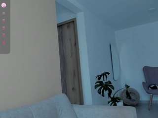 lauracriistina — Camsoda recorded stream screenshot (23 Dec 2025)