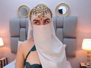 Aliah Manzur — Flirt4free recorded stream screenshot (23 Dec 2025)