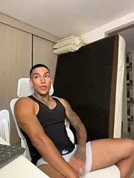 sendfer — Stripchat recorded stream image, 23.12.2025 21:20