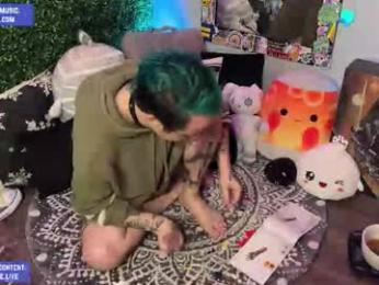 iwillbeyourmuse — Chaturbate recorded stream screenshot (24 Dec 2025)