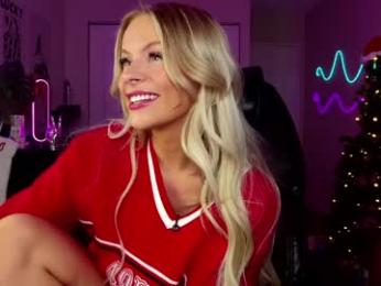 oliviaowens — Chaturbate recorded stream image, 24.12.2025 03:00