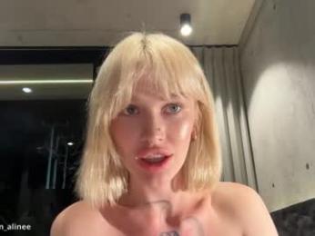 golden_alinee — Chaturbate recorded stream image, 24.12.2025 12:50