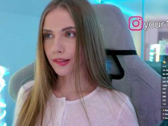 VikkiExtraCheese — Bongacams recorded stream image, 24.12.2025 23:40
