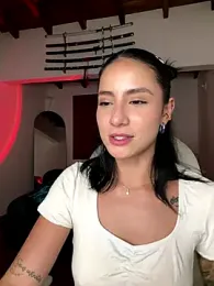Ale_Lewis — Stripchat recorded stream image, 25.12.2025 21:30