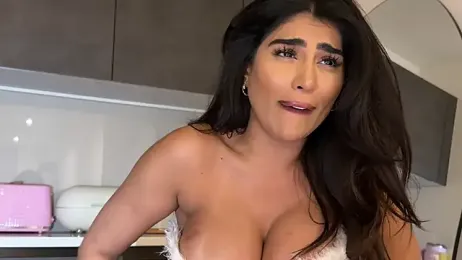 ArabicBarbie — Stripchat recorded stream image, 25.12.2025 22:30