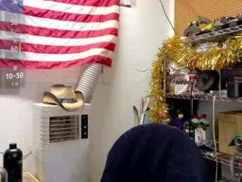 badnightwolf — Chaturbate recorded stream screenshot (25 Dec 2025)