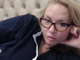 mikagray — Camsoda recorded stream image, 26.12.2025 21:00