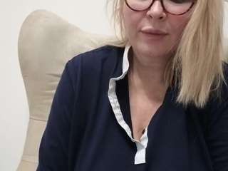 mikagray — Camsoda recorded stream image, 26.12.2025 21:00