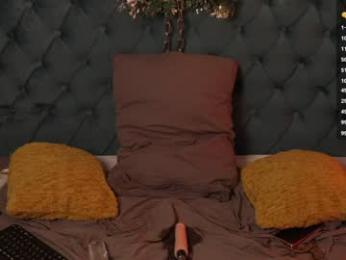 shiny_lily — Chaturbate recorded stream image, 27.12.2025 08:10
