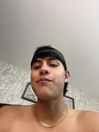 Lander_Cruz — Stripchat recorded stream image, 27.12.2025 20:30