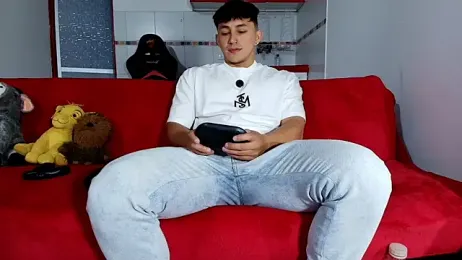 jacques_cardiet — Stripchat recorded stream image, 28.12.2025 13:30