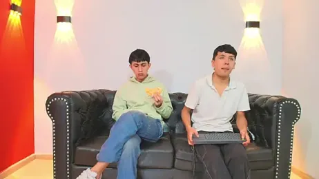 hoot_booys_ — Stripchat recorded stream screenshot (28 Dec 2025)