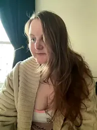 GingerSnap33 — Stripchat recorded stream screenshot (28 Dec 2025)
