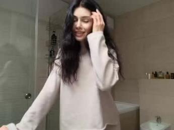 milla_bella — Chaturbate recorded stream image, 28.12.2025 23:10
