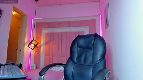 cherub_ — Stripchat recorded stream image, 28.12.2025 22:00